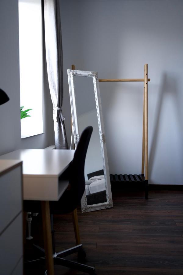 Style Hotel Ungheni Екстер'єр фото