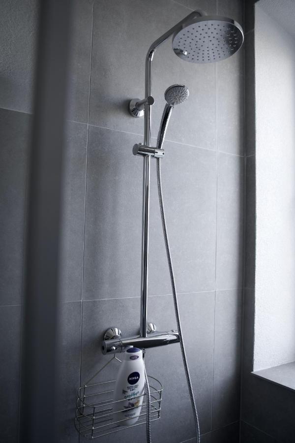 Style Hotel Ungheni Екстер'єр фото
