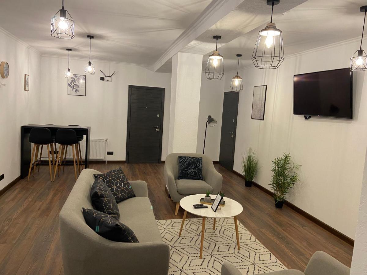 Style Hotel Ungheni Екстер'єр фото