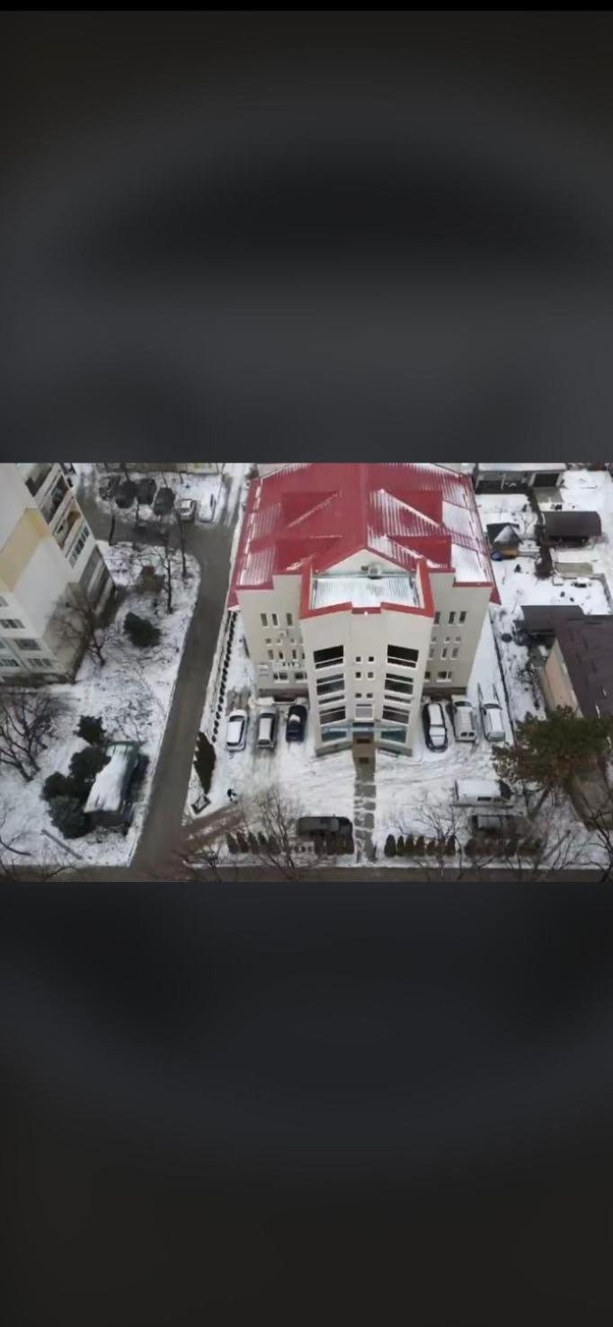 Style Hotel Ungheni Екстер'єр фото